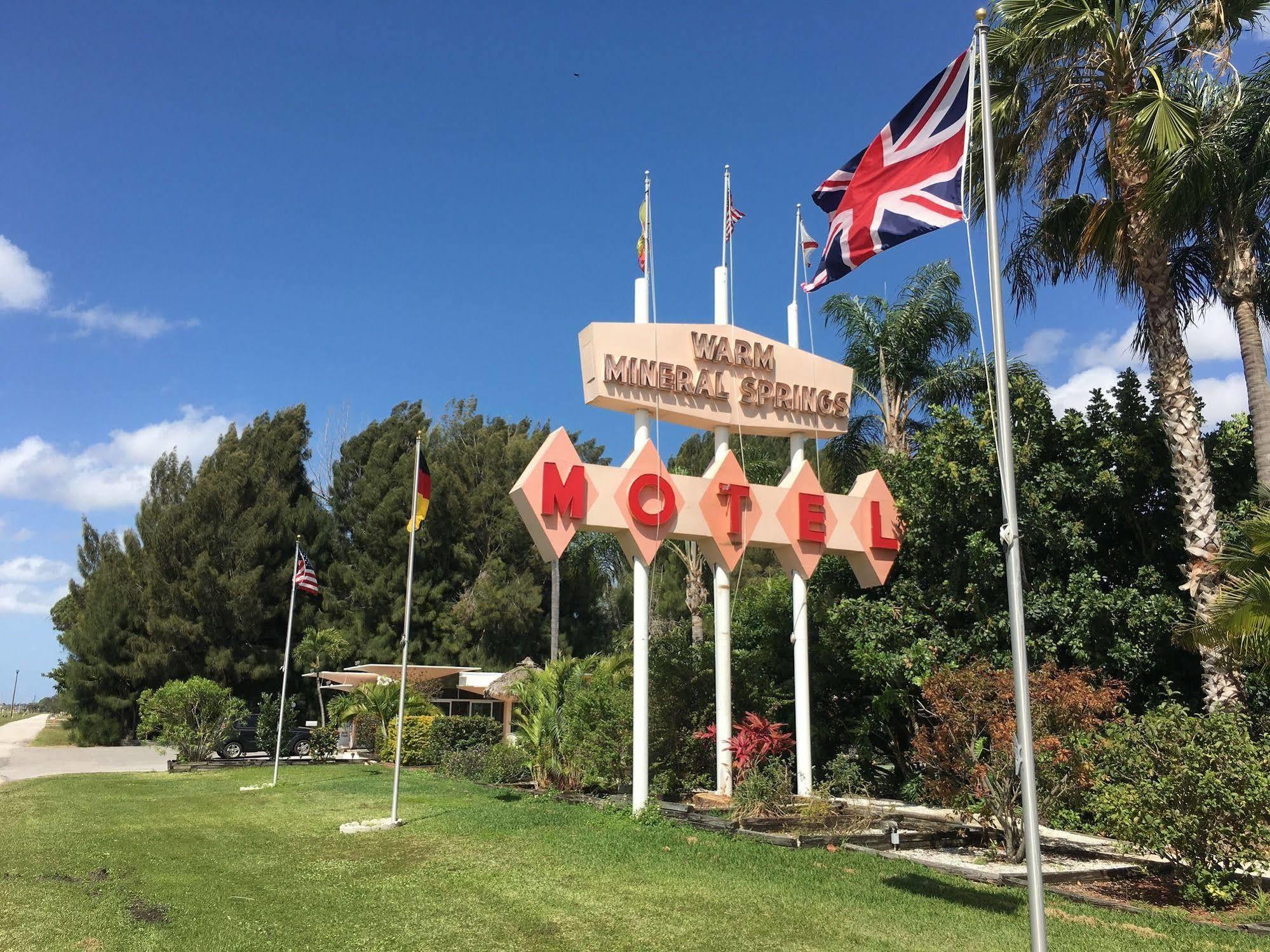 Warm Mineral Springs Motel North Port Exterior photo